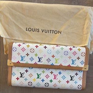 Louis Vuitton Porte Tresor International Wallet Monogram . guaranteed authentic